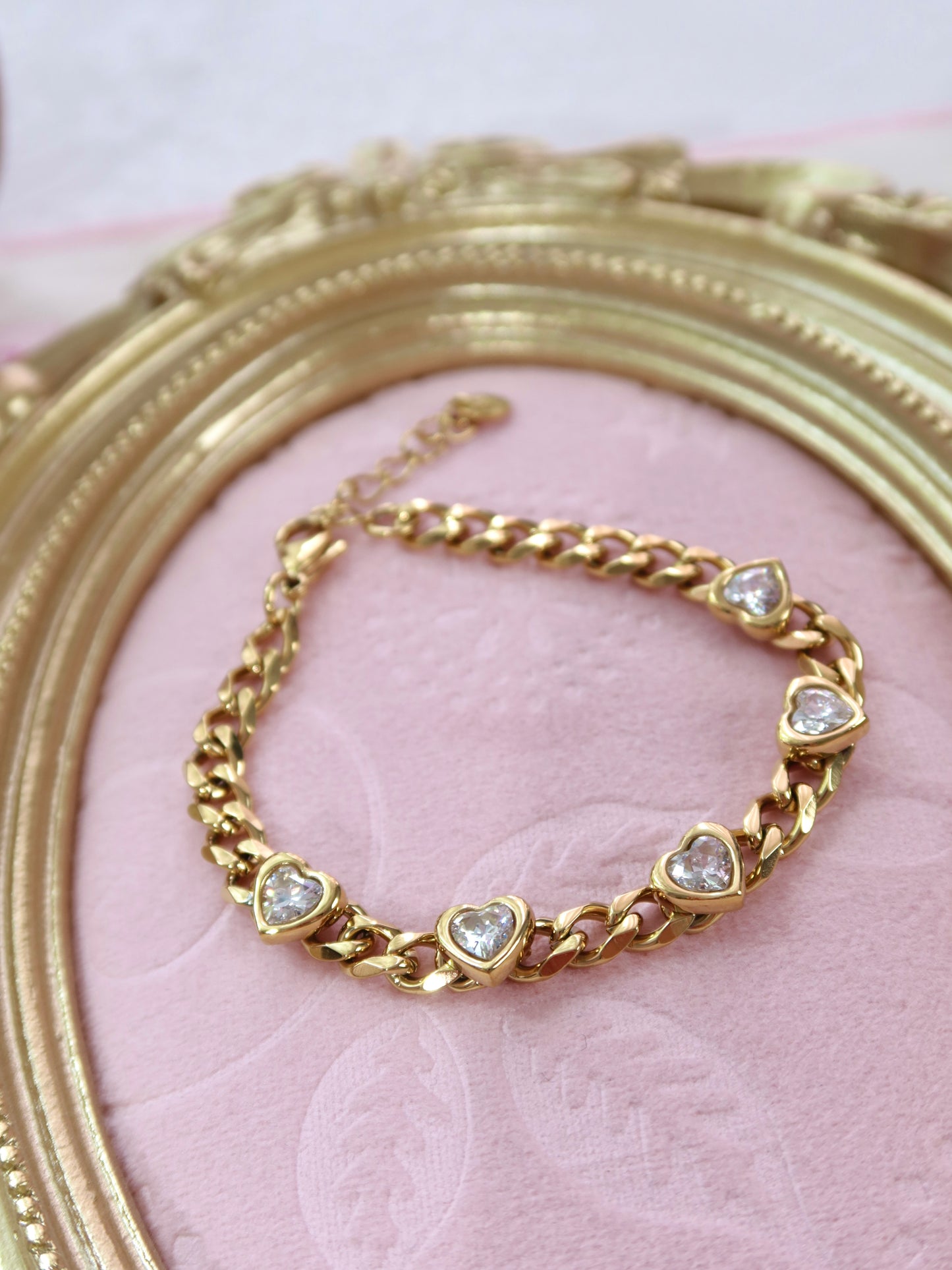 Sparkling Heart Zircon Bracelet