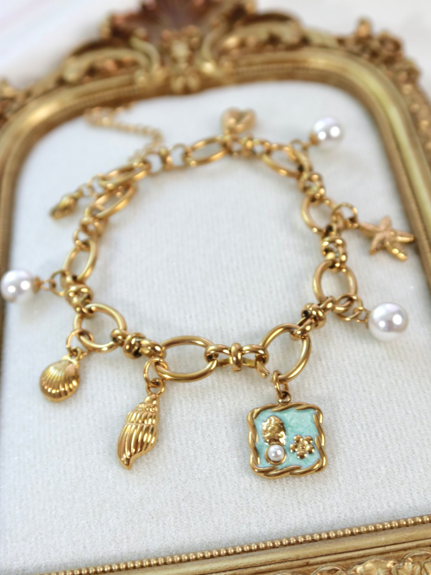 Seaside Holiday Bracelet