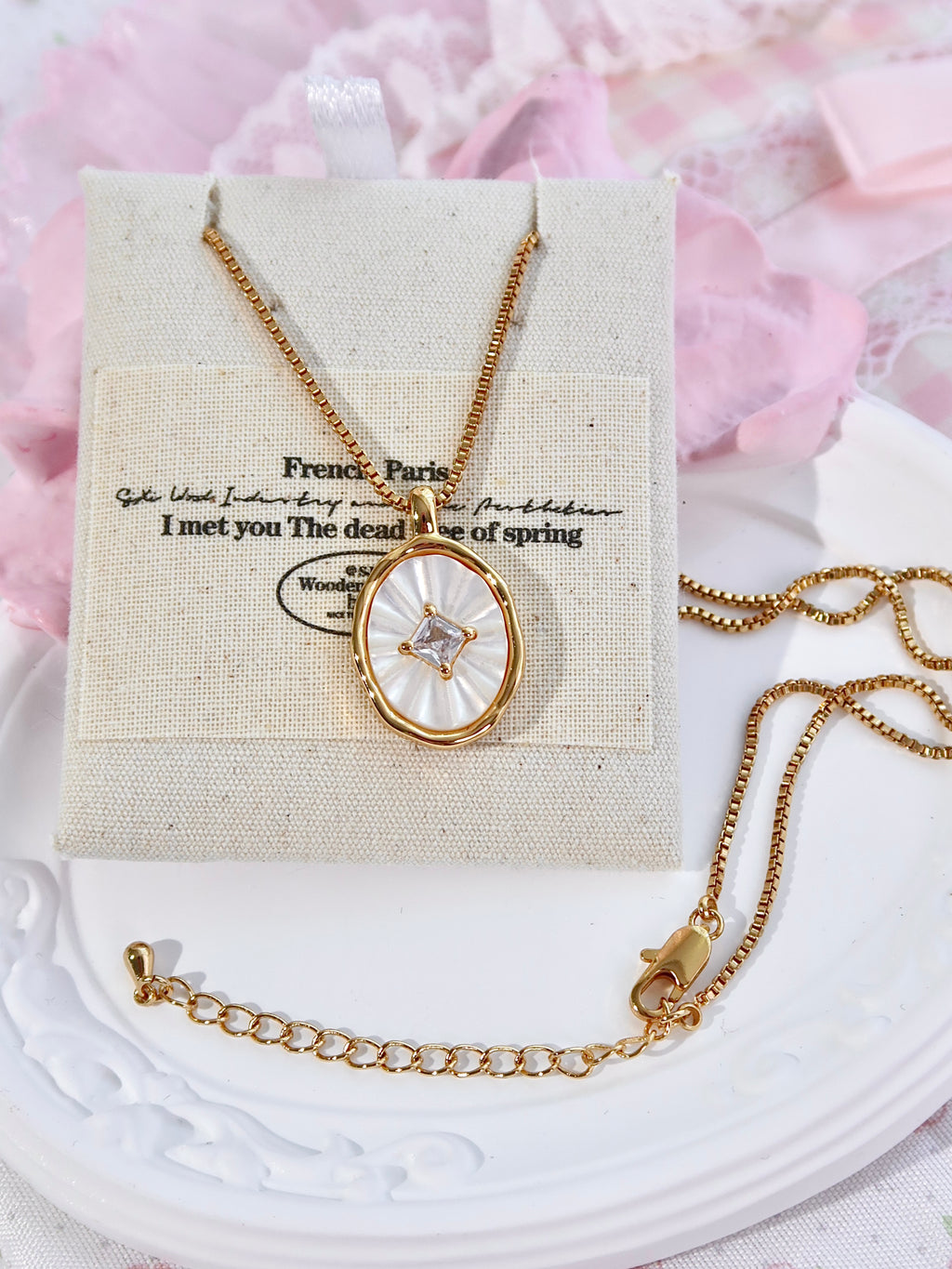 Natural Mother-of-Pearl Necklace