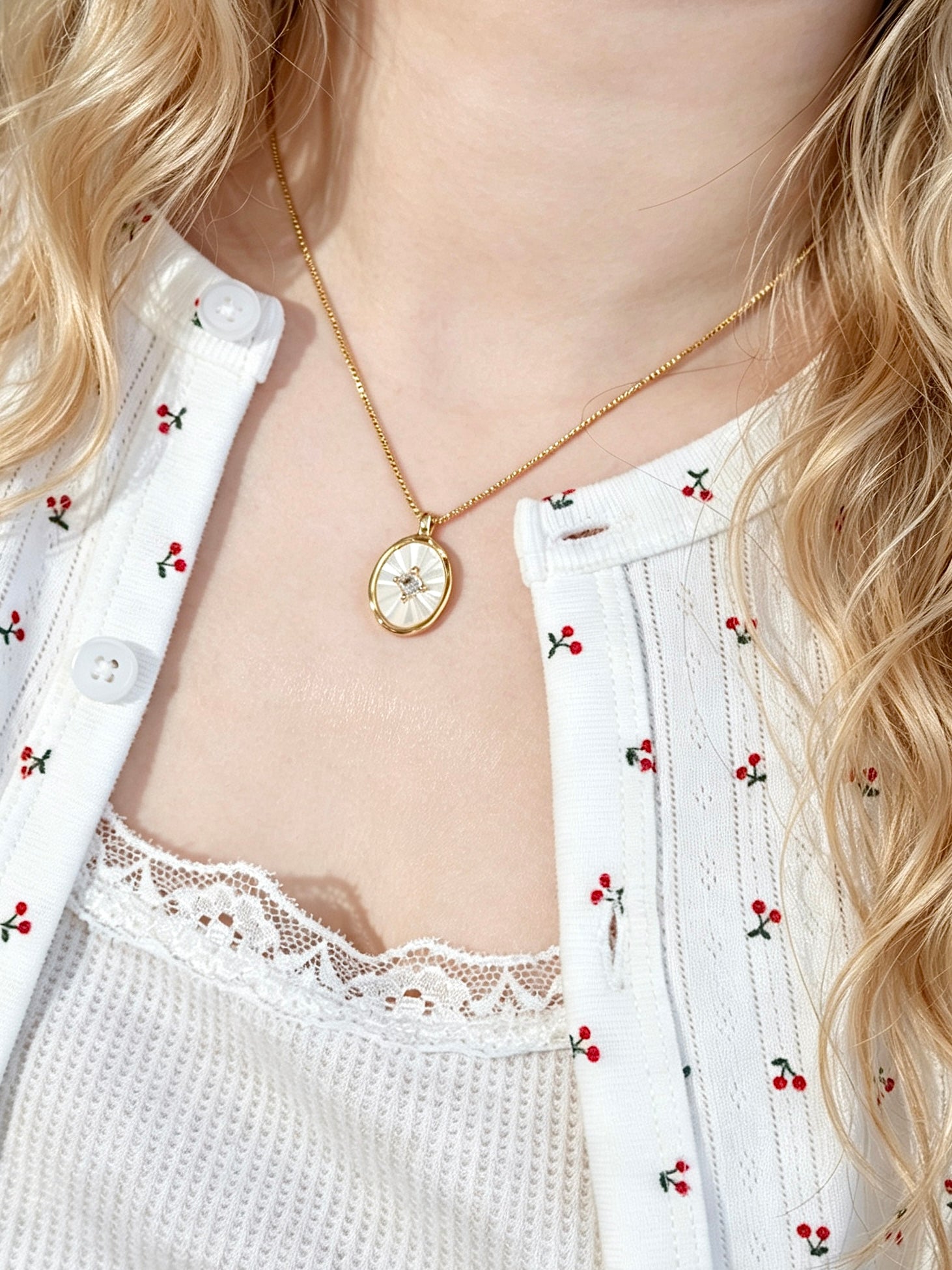 Natural Mother-of-Pearl Necklace